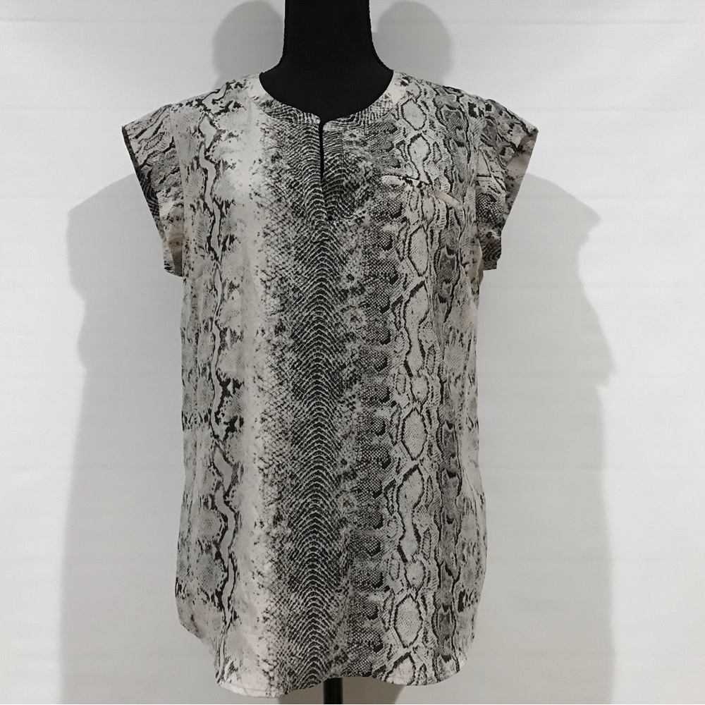 Dalia Collection Women’s Blouse